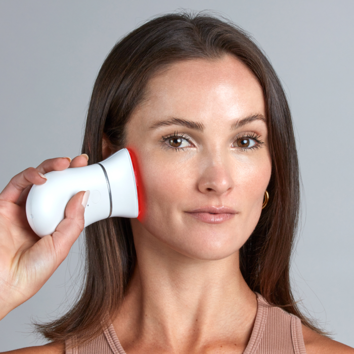 NuFace Trinity + PRO naprava za stimulacijo mišic obraza
