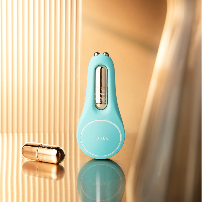 FOREO BEAR 2 mikrotočna naprava za oči in ustnice, Arctic Blue slika 2